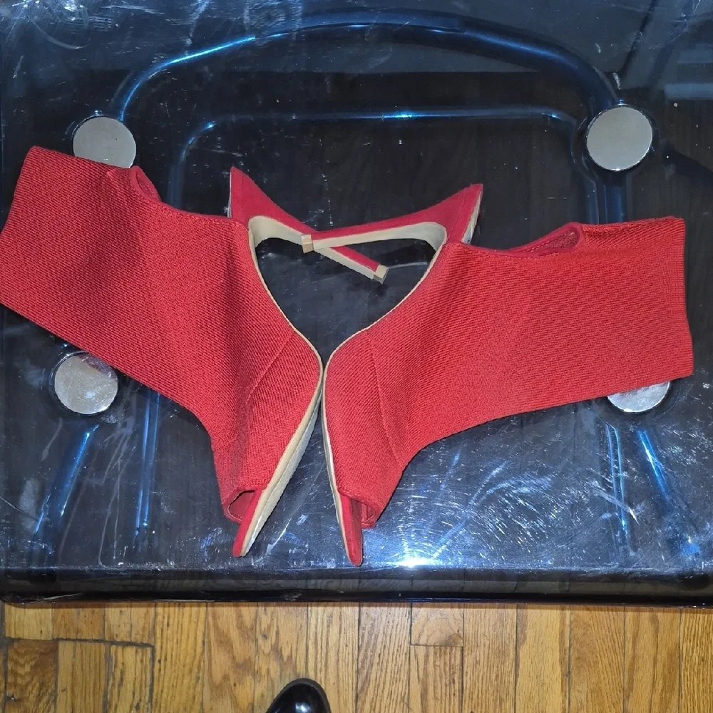 Steve Madden Red Open-Toe Heels - Picture 4 of 6